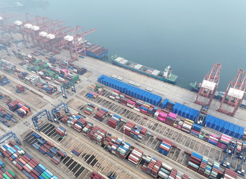 央廣財評 中國貨物貿(mào)易總額全球七連冠 綠色向新 量穩(wěn)質(zhì)升